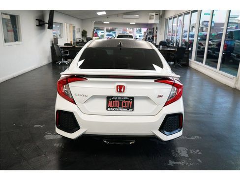 Used 2018 Honda Civic Si image 6