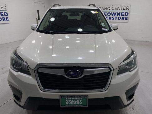 Used 2020 Subaru Forester Premium image 3
