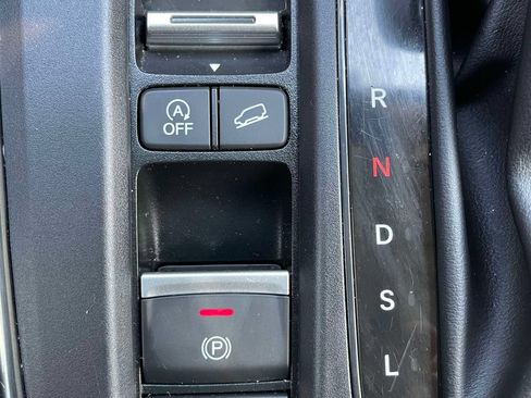 Used 2024 Honda CR-V EX image 31