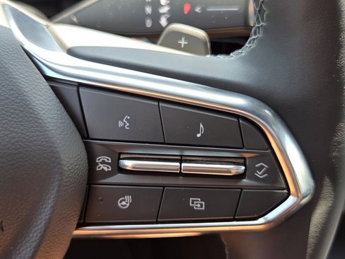 New 2026 Chevrolet Equinox LT w/ Midnight Edition FWD image 15