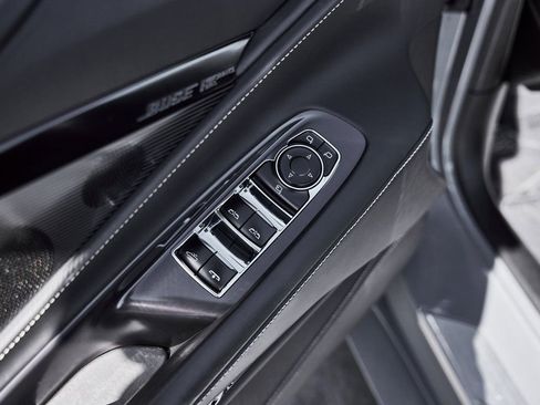 Used 2024 Chevrolet Corvette Stingray Premium Conv w/ Z51 Performance Package image 35