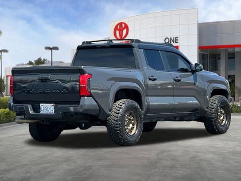 Used 2024 Toyota Tacoma SR5 RWD image 4