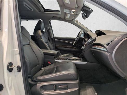 Used 2017 Acura MDX w/ Technology & Entertainment image 22
