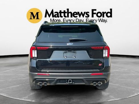 Used 2025 Ford Explorer ST w/ Sun And Sound Package AWD/4WD image 4