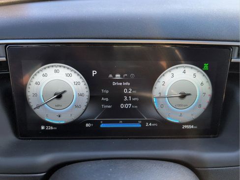 Used 2023 Hyundai Santa Cruz SEL Premium image 12