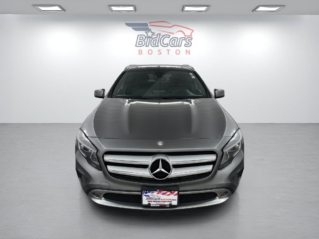 Used 2017 Mercedes-Benz GLA 250 4MATIC image 2