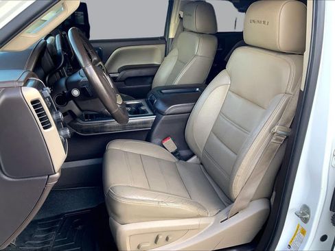 Used 2015 GMC Sierra 2500 Denali w/ Duramax Plus Package AWD/4WD image 7