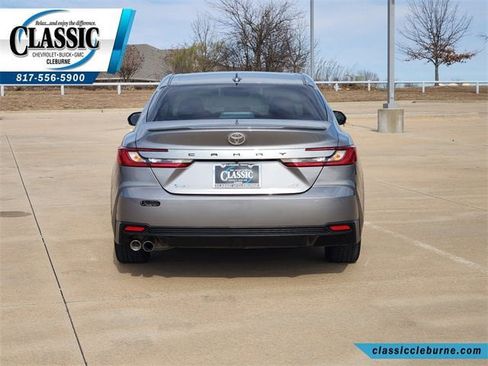 Used 2025 Toyota Camry LE image 8