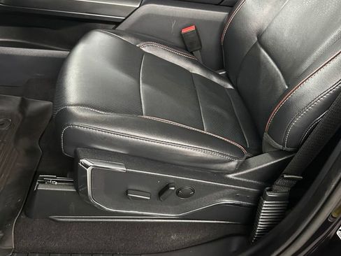 Used 2023 Ford F150 Lariat image 13