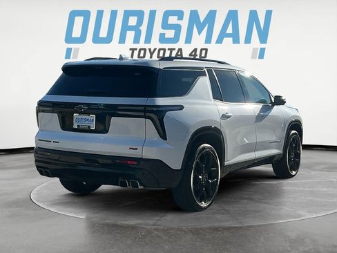 Used 2025 Chevrolet Traverse RS w/ LPO, Floor Liner Package image 6