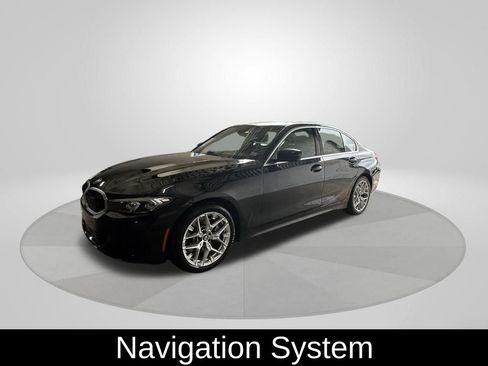 Used 2025 BMW 330i Sedan image 3