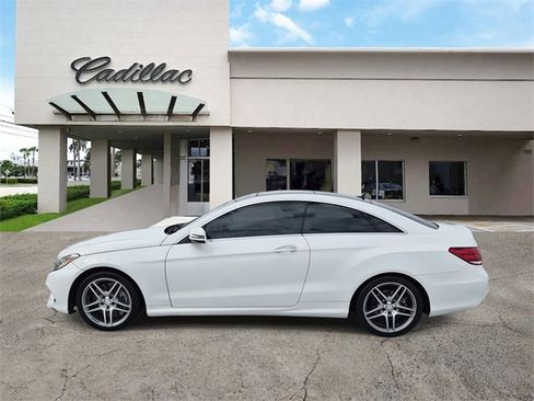 Used 2014 Mercedes-Benz E 550 E 550 2D Coupe image 2