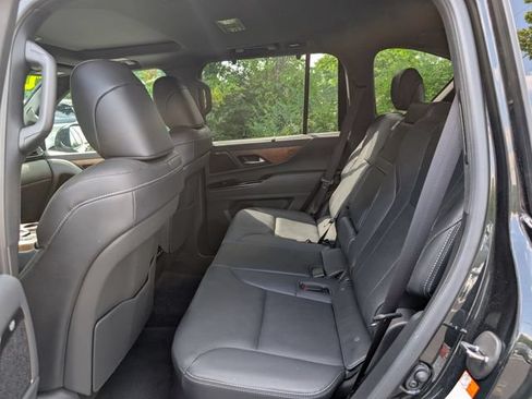 Used 2025 Lexus LX 700h Luxury AWD/4WD image 35