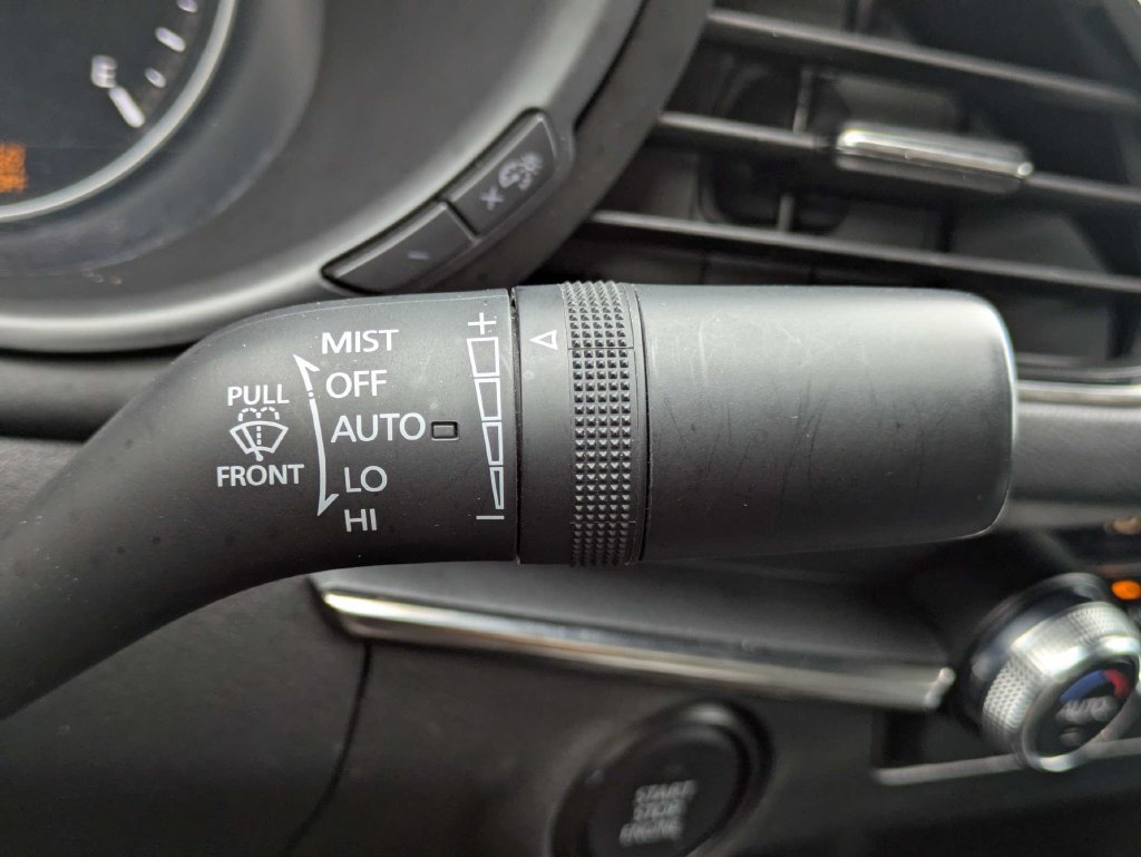 Used 2025 MAZDA MAZDA3 s FWD image 27