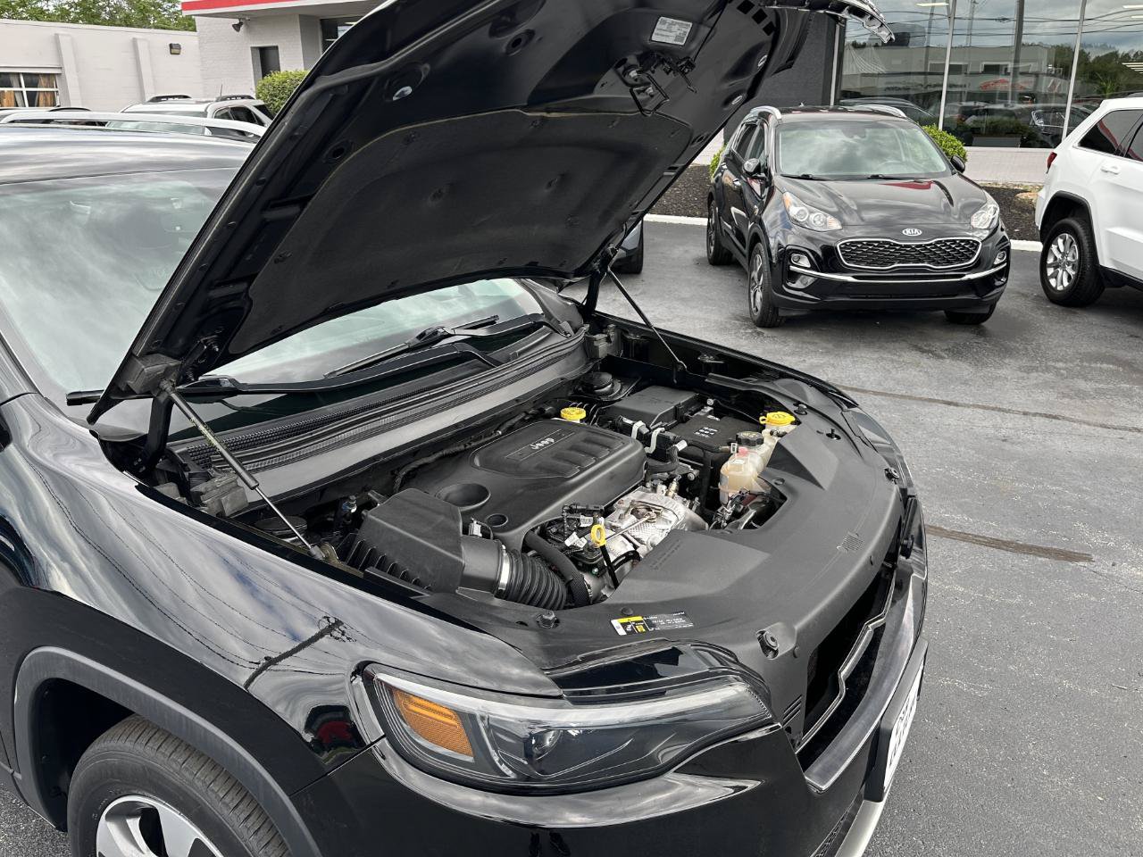Used 2020 Jeep Cherokee Limited AWD/4WD image 20