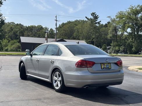 Used 2012 Volkswagen Passat 2.5 SE FWD image 6