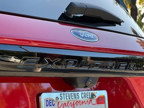 Used 2020 Ford Explorer ST w/ ST High-Performance Pack AWD/4WD image 29