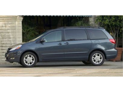 Used 2007 Toyota Sienna XLE Limited