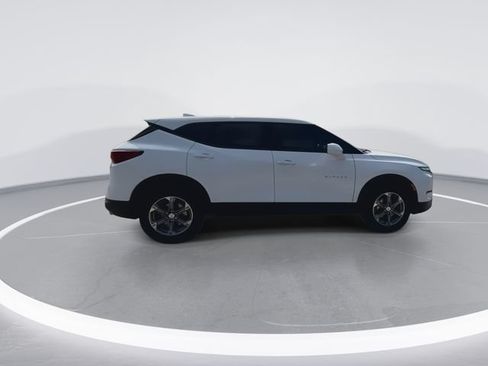 Used 2023 Chevrolet Blazer LT FWD image 12