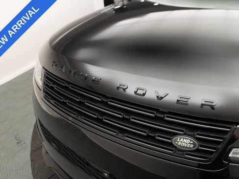 Used 2024 Land Rover Range Rover Sport Dynamic SE AWD/4WD image 34