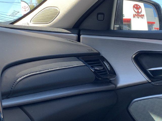 Used 2020 Acura RDX w/ Technology Package AWD/4WD image 11