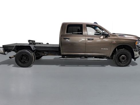 Used 2020 RAM 3500 Tradesman image 5
