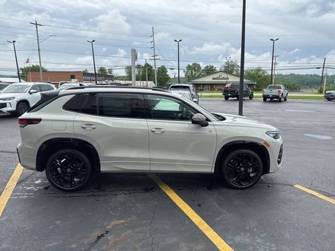 New 2026 Volkswagen Tiguan SE R-Line AWD/4WD image 6