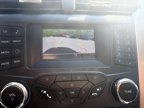 Used 2015 Ford Fusion SE w/ Equipment Group 202A FWD image 17