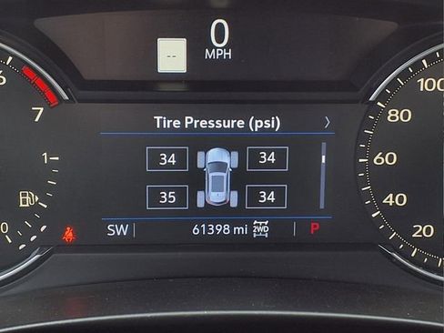 Used 2019 Cadillac XT4 Sport w/ Driver Awareness Package image 19