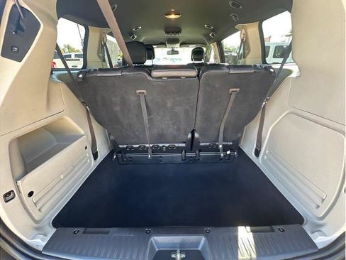 Used 2019 Dodge Grand Caravan SXT FWD image 7