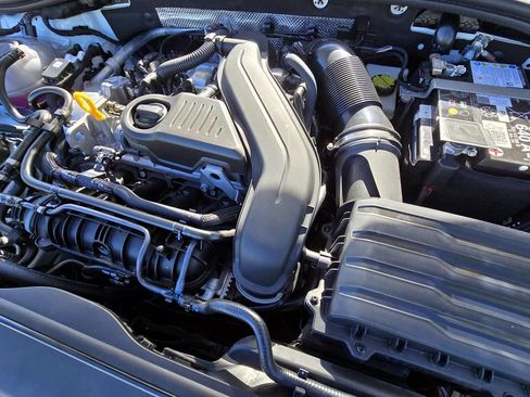 New 2025 Volkswagen Jetta Sport image 9