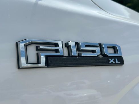 Used 2019 Ford F150 XL w/ Equipment Group 101A Mid RWD image 9