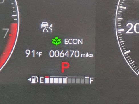 Used 2025 Honda HR-V LX image 29