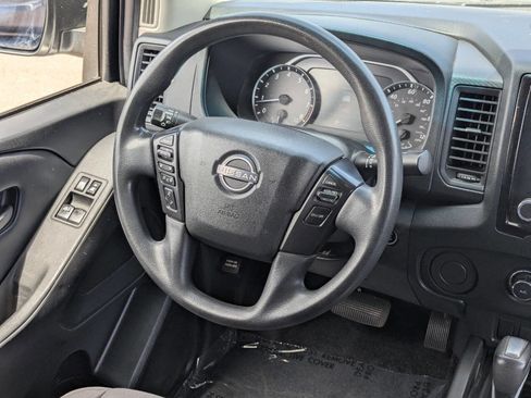 Used 2022 Nissan Frontier S RWD image 15