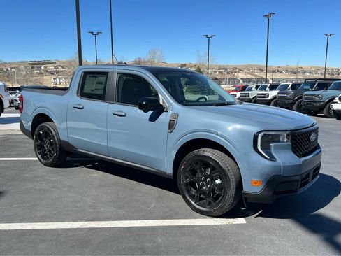 New 2026 Ford Maverick Lariat w/ Black Appearance Package AWD/4WD image 5