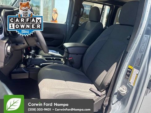 Used 2025 Jeep Wrangler Unlimited Sport AWD/4WD image 10
