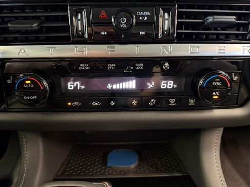 New 2026 Nissan Pathfinder SL w/ Cargo Package FWD image 21
