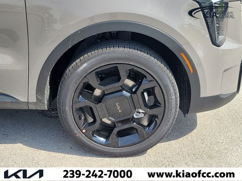 New 2026 Kia Sorento SX Prestige AWD/4WD image 7