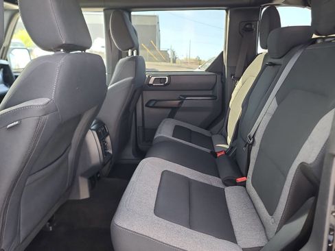 Used 2025 Ford Bronco Big Bend image 16