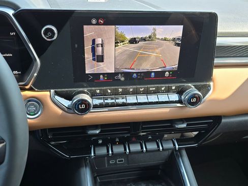 New 2026 GMC Canyon AT4 w/ Technology Plus Package AWD/4WD image 20