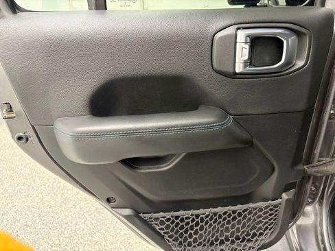 Used 2021 Jeep Wrangler Unlimited Rubicon 4xe w/ Steel Bumper Group image 37