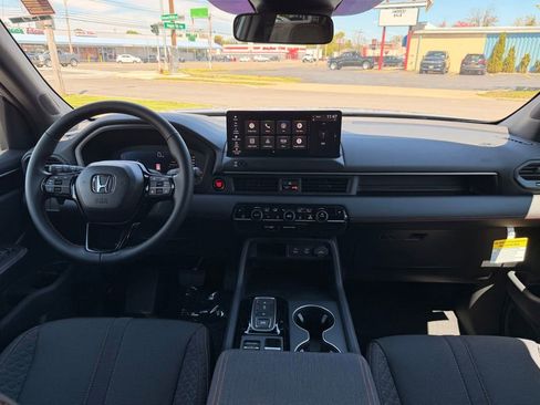 New 2026 Honda Pilot Sport image 5