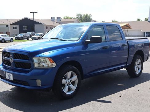 Used 2016 RAM 1500 Express w/ Popular Equipment Group AWD/4WD image 11