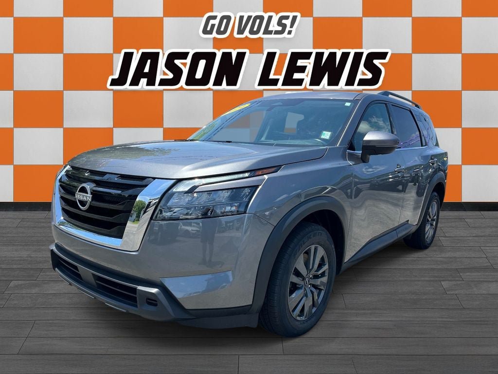 Used 2024 Nissan Pathfinder SV AWD/4WD image 7