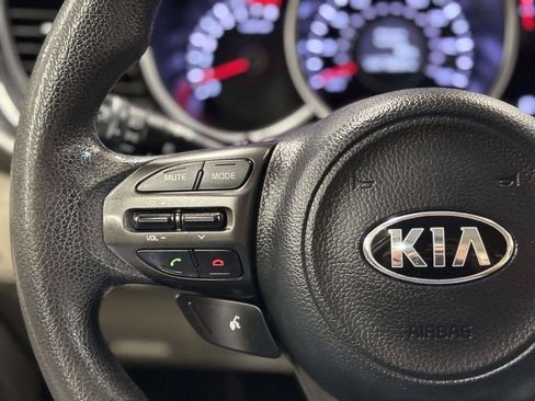 Used 2015 Kia Optima LX FWD image 27