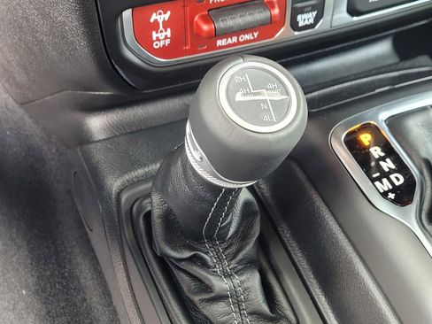 New 2026 Jeep Gladiator Rubicon image 18