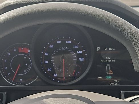 Used 2023 Hyundai Elantra SEL FWD image 10