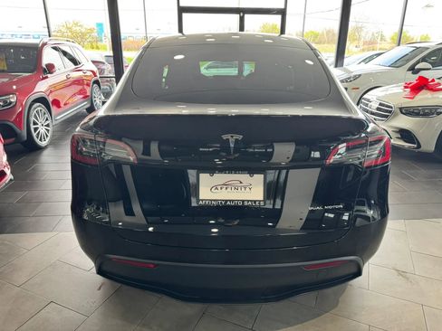 Used 2024 Tesla Model Y Long Range image 4