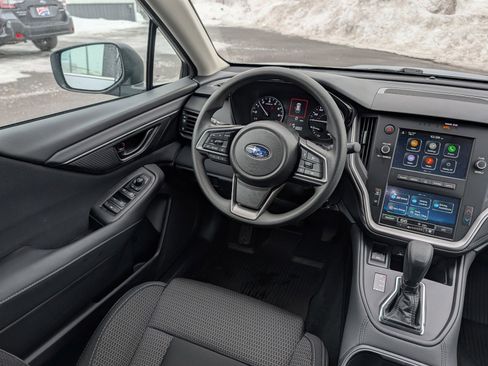 Used 2025 Subaru Outback image 9