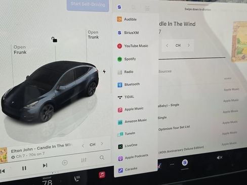 Used 2025 Tesla Model Y Long Range image 5